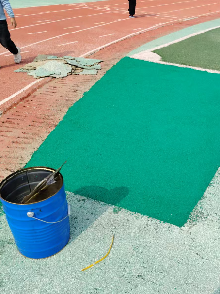 南通球场翻新修补改造专项服务介绍